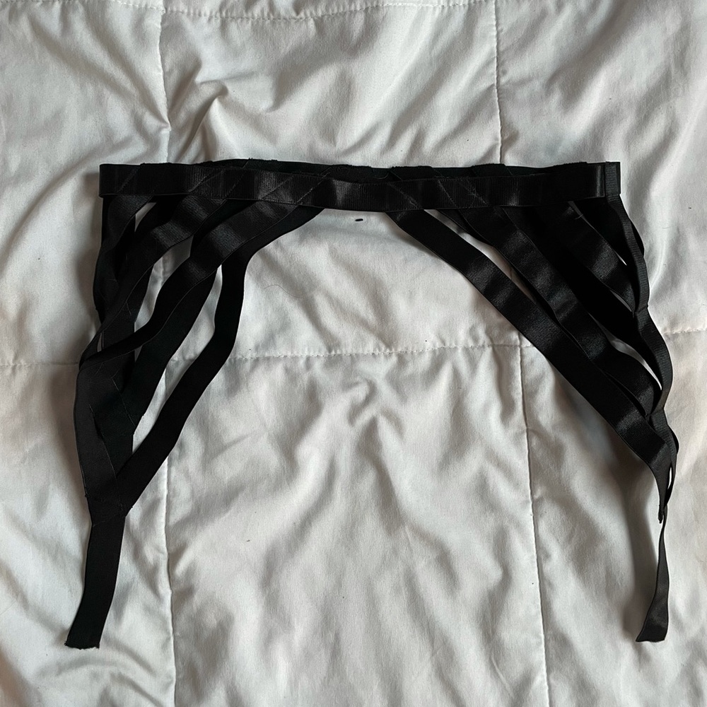 Elastic Waist Garter